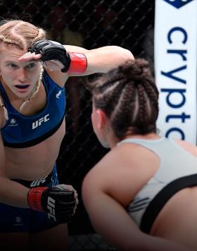 LAS VEGAS, NEVADA - OCTOBER 16: (L-R) Manon Fiorot of France battles Mayra Bueno Silva of Brazil in a flyweight fight during the UFC Fight Night event at UFC APEX on October 16, 2021 in Las Vegas, Nevada. (Photo by Chris Unger/Zuffa LLC)