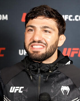 UFC Lightweight Arman Tsarukyan Reacts With UFC.com After His Knockout Victory Over Beneil Dariush At UFC Fight Night: Dariush vs Tsarukyan On December 2.