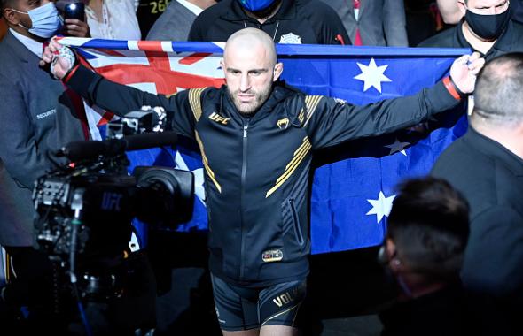  Alexander Volkanovski of Australia walks to the Octagon in his UFC featherweight championship fight during the UFC 266 event on September 25, 2021 in Las Vegas, Nevada. (Photo by Jeff Bottari/Zuffa LLC)