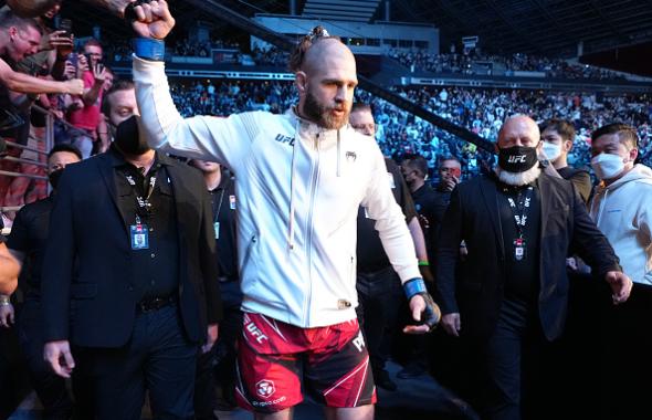 Jiri Prochazka of Czech Republic prepares to fight Glover Teixeira of Brazil in the UFC light heavyweight championship fight during the UFC 275 event at Singapore Indoor Stadium on June 12, 2022 in Singapore. (Photo by Jeff Bottari/Zuffa LLC)