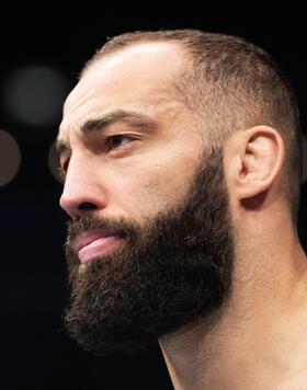 Roman Dolidze of Georgia prepares to face Marvin Vettori of Italy in a middleweight fight during the UFC 286 event at The O2 Arena on March 18, 2023 in London, England. (Photo by Jeff Bottari/Zuffa LLC via Getty Images)