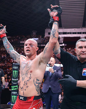 Anthony Smith reacts after his split-decision victory over Ryan Spann in a light heavyweight bout during the UFC Fight Night event at Singapore Indoor Stadium on August 26, 2023 in Singapore. (Photo by Suhaimi Abdullah/Zuffa LLC)