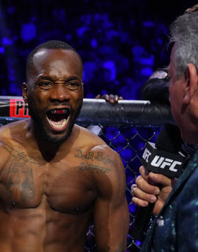 Bruce Buffer announces Leon Edwards of Jamaica in the UFC welterweight championship fight during the UFC 296 event at T-Mobile Arena on December 16, 2023 in Las Vegas, Nevada. (Photo by Jeff Bottari/Zuffa LLC via Getty Images)