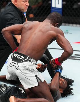 Montel Jackson knocks out Da'Mon Blackshear in a bantamweight fight during the UFC Fight Night event at Ball Arena on July 13, 2024 in Denver, Colorado. (Photo by Josh Hedges/Zuffa LLC)