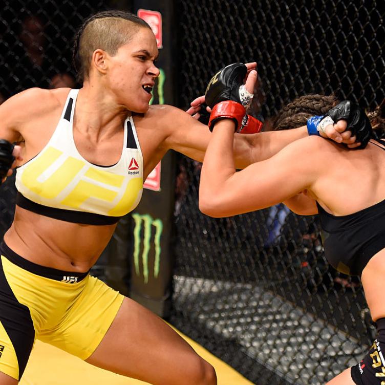 AMANDA NUNES UFC 200